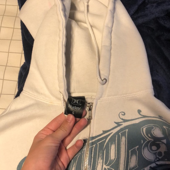 size s hurley hoodie - Picture 2 of 3